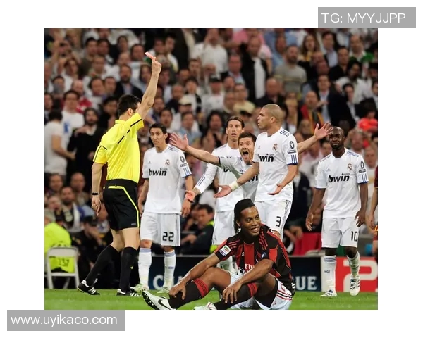 国王杯激战平局皇马与阿森纳红牌争议引发全场热议 国王杯激战平局皇马与阿森纳红牌争议引发全场热议