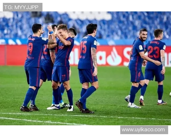 西甲激战：马竞与巴黎圣日耳曼平局点球大战引发全场狂欢