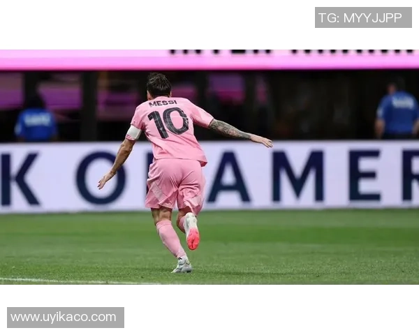 巴黎圣日耳曼逆转波尔图6-2争议判罚引发全场热议