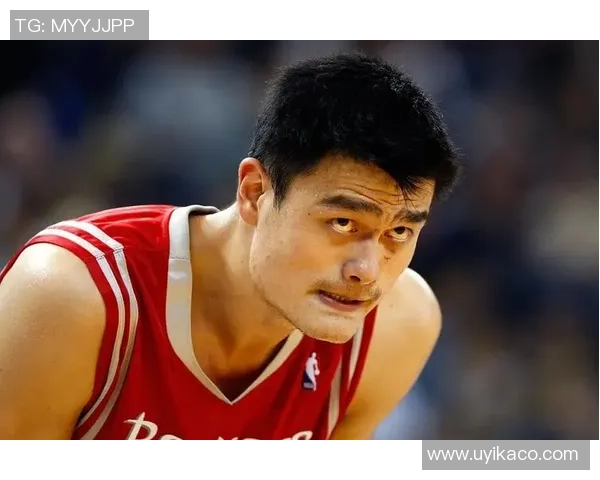 姚明体重增加引发关注球迷热议他的健康与未来发展