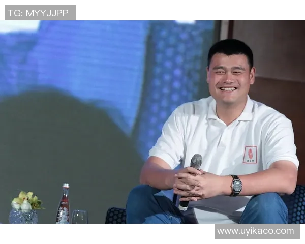 姚明在国际赛场上的表现引发争议，是否应当重新审视中国篮球的未来发展方向