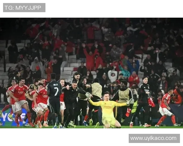 欧冠激战：波尔图强势3-0击败国米全场沸腾瞬间回顾