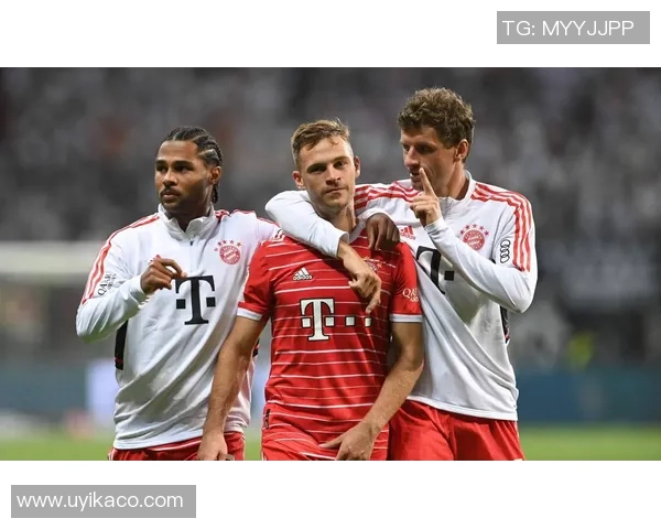 欧联杯精彩对决拜仁与巴萨2-2战平逆转瞬间引发全场热烈反响